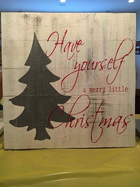Have yourself a merry little Christmas-tree 14x14