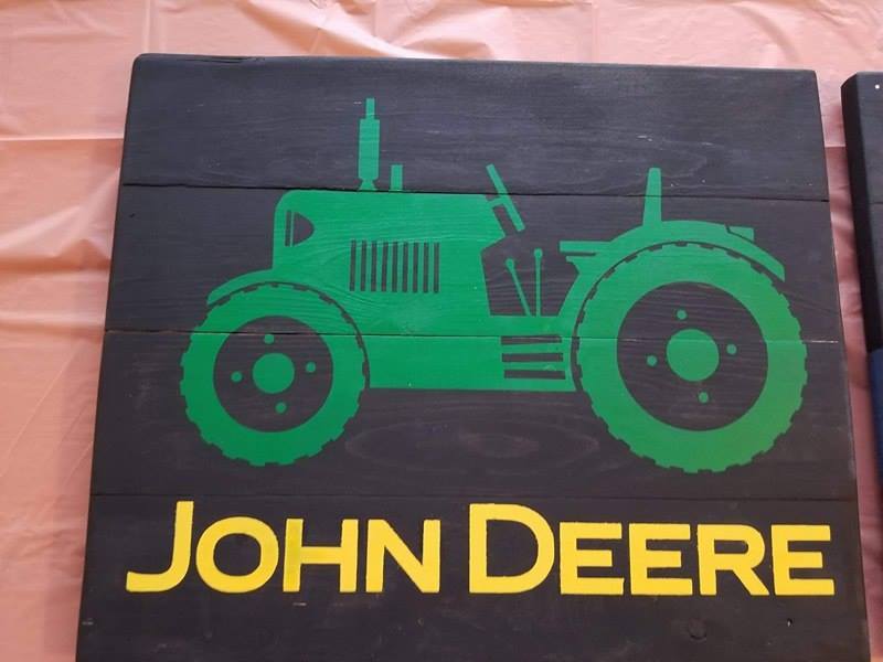 John Deere tractor 14x17